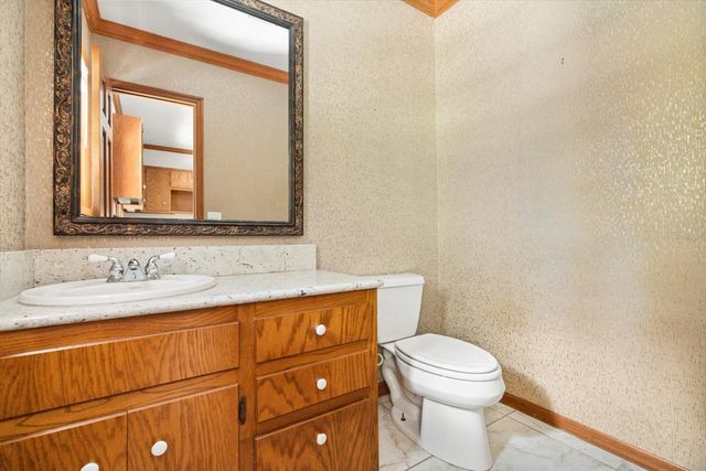216 WOODS TRAIL, Sanford, FL 32771
