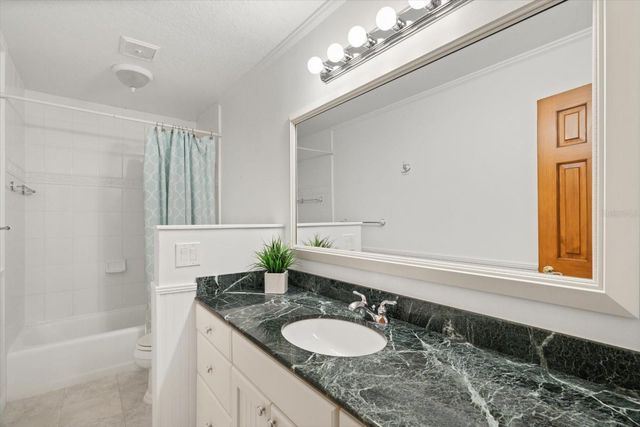216 WOODS TRAIL, Sanford, FL 32771