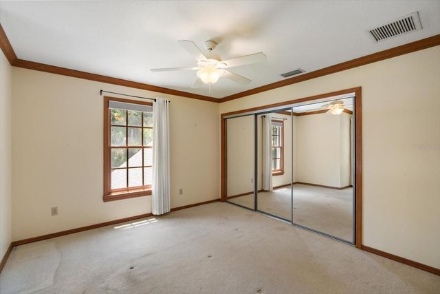 216 WOODS TRAIL, Sanford, FL 32771