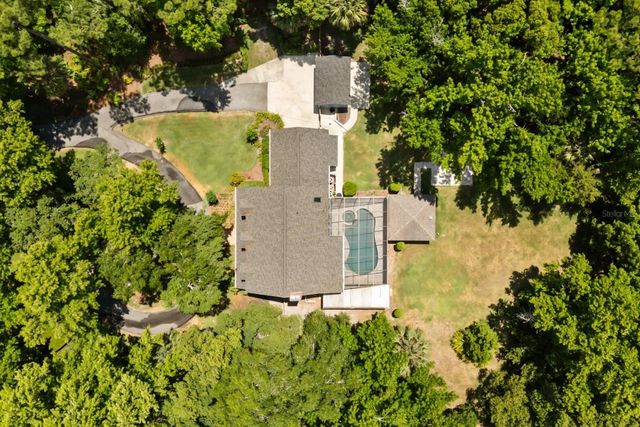 216 WOODS TRAIL, Sanford, FL 32771