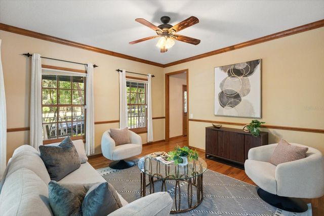216 WOODS TRAIL, Sanford, FL 32771