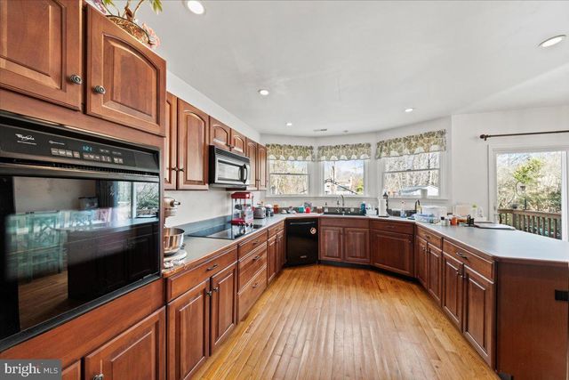 61 HAWKIN ROAD, Medford, NJ 08055