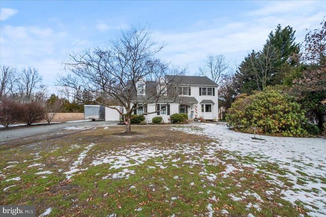 61 HAWKIN ROAD, Medford, NJ 08055