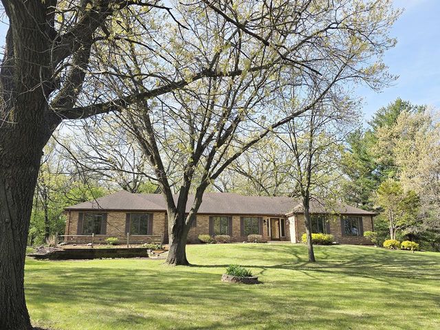 2322 E Sylvan Lane, Milton, WI 53563