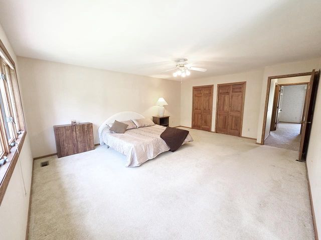 2322 E Sylvan Lane, Milton, WI 53563
