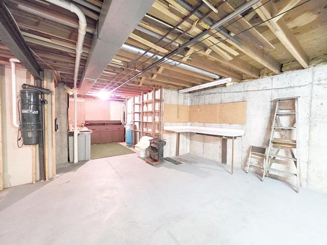 2322 E Sylvan Lane, Milton, WI 53563