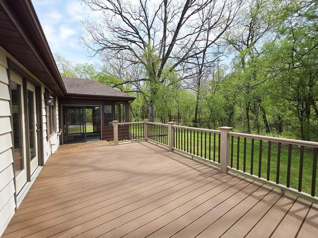2322 E Sylvan Lane, Milton, WI 53563