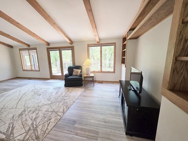 2322 E Sylvan Lane, Milton, WI 53563