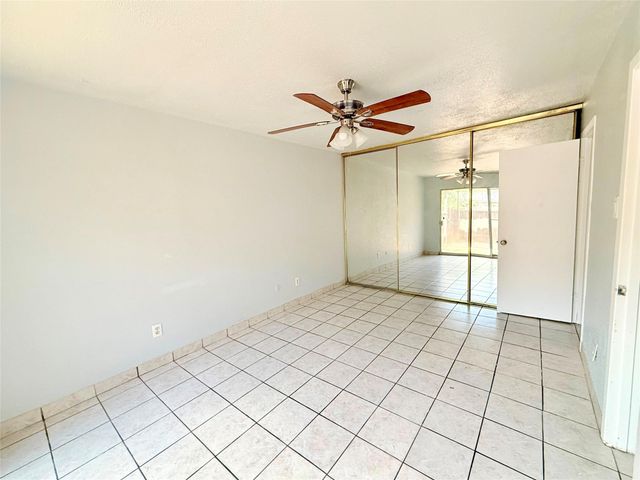 12027 Greenwood Forest Drive 29D, Houston, TX 77066