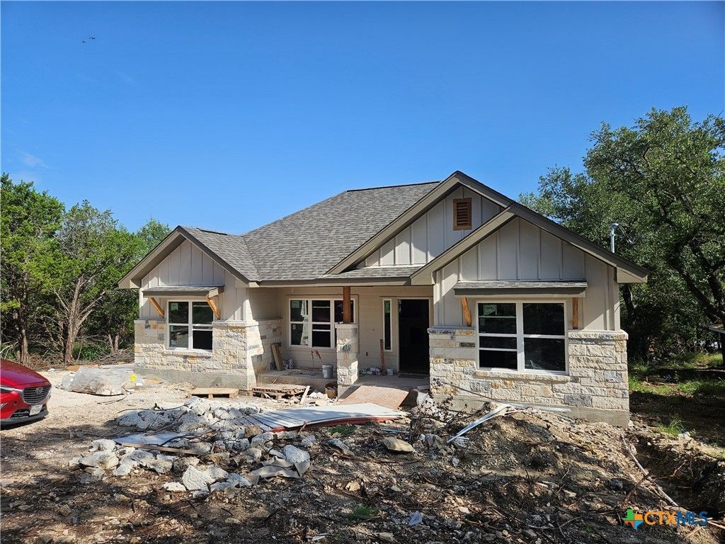 1645 Pecan Circle, Canyon Lake, TX 78133