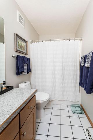 4903 Rose Creek Parkway S, Fargo, ND 58104