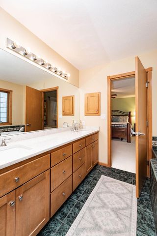 4903 Rose Creek Parkway S, Fargo, ND 58104