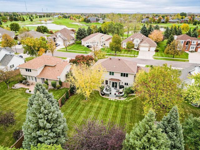 4903 Rose Creek Parkway S, Fargo, ND 58104