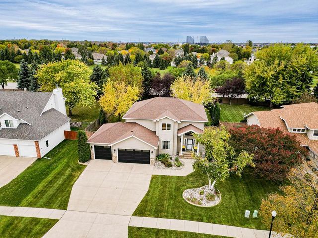 4903 Rose Creek Parkway S, Fargo, ND 58104