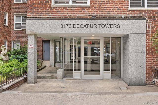 3176 Decatur Avenue 3A, Bronx, NY 10467