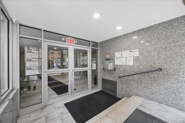 3176 Decatur Avenue 3A, Bronx, NY 10467