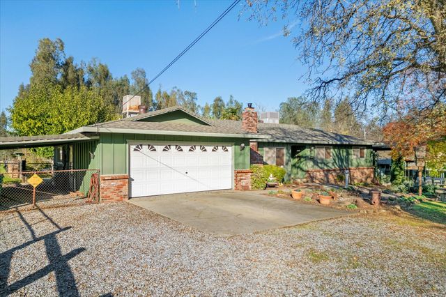 21798 Papoose Drive, Palo Cedro, CA 96073