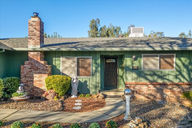 21798 Papoose Drive, Palo Cedro, CA 96073