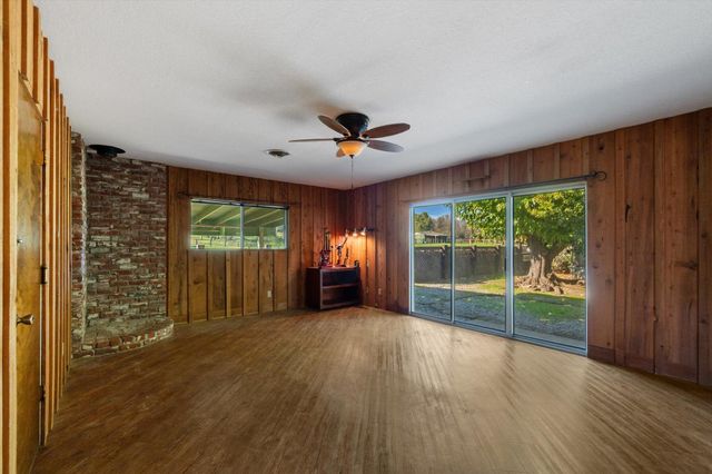 21798 Papoose Drive, Palo Cedro, CA 96073