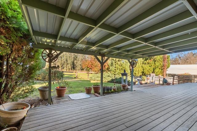 21798 Papoose Drive, Palo Cedro, CA 96073