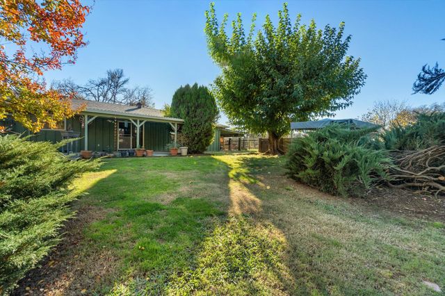 21798 Papoose Drive, Palo Cedro, CA 96073