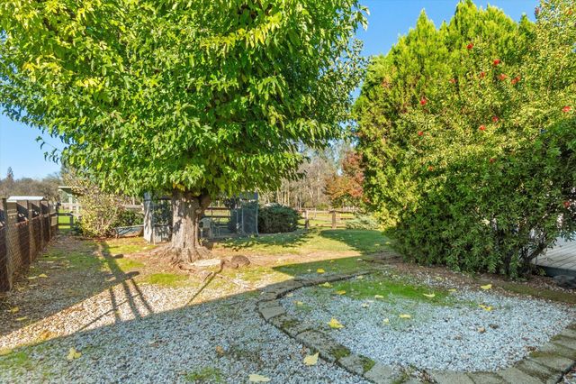 21798 Papoose Drive, Palo Cedro, CA 96073