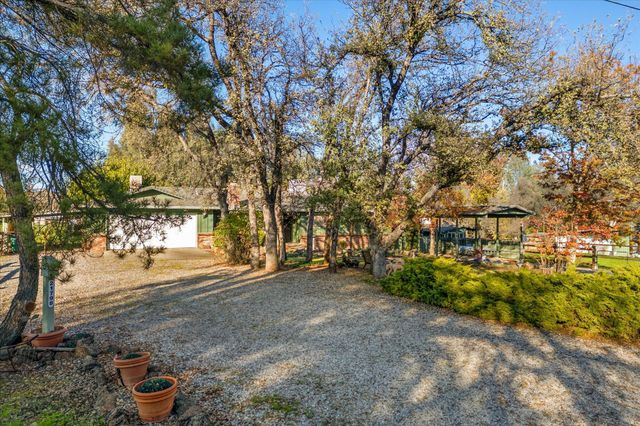 21798 Papoose Drive, Palo Cedro, CA 96073
