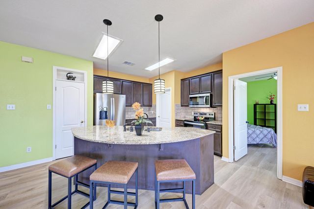 1612 Zunker CV, Round Rock, TX 78665