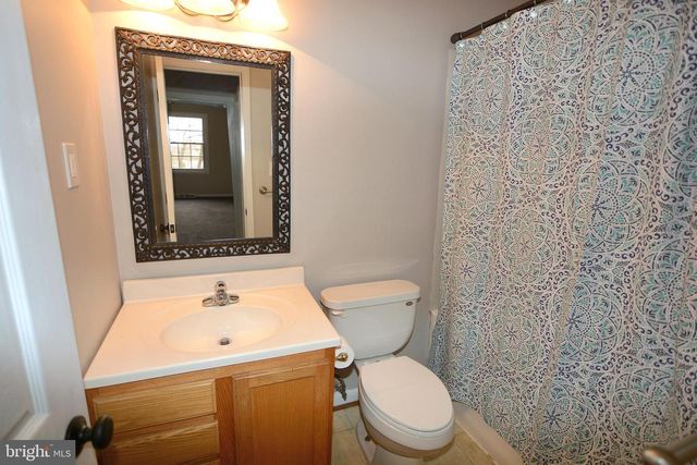 1666 ALBERMARLE DR, Crofton, MD 21114