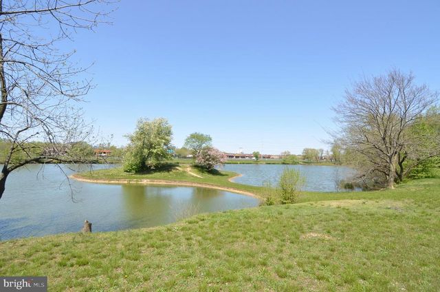 1666 ALBERMARLE DR, Crofton, MD 21114