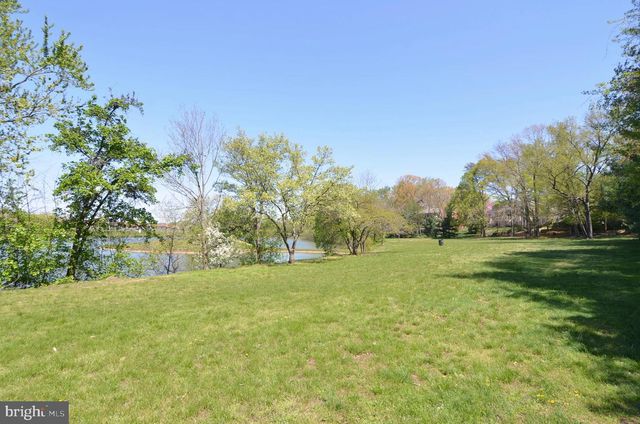 1666 ALBERMARLE DR, Crofton, MD 21114