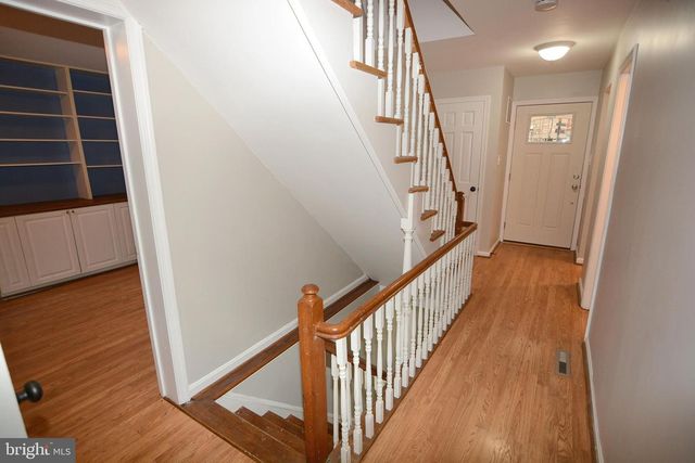1666 ALBERMARLE DR, Crofton, MD 21114