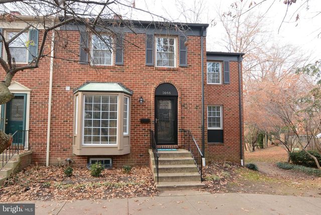 1666 ALBERMARLE DR, Crofton, MD 21114
