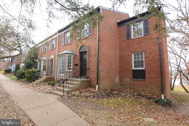 1666 ALBERMARLE DR, Crofton, MD 21114