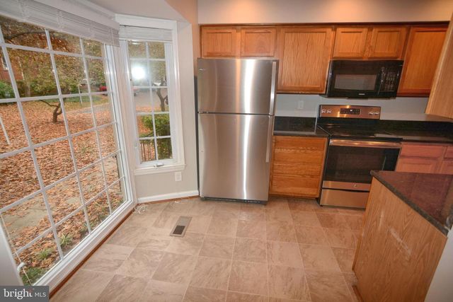 1666 ALBERMARLE DR, Crofton, MD 21114