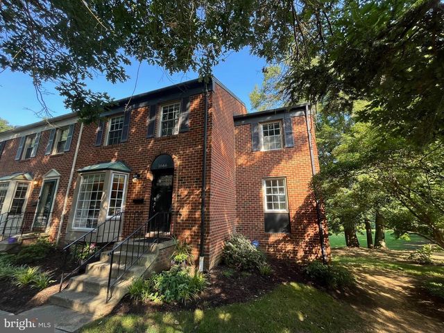 1666 ALBERMARLE DR, Crofton, MD 21114