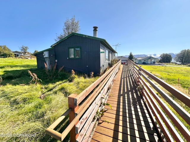 41252 Alan Drive, Homer, AK 99603