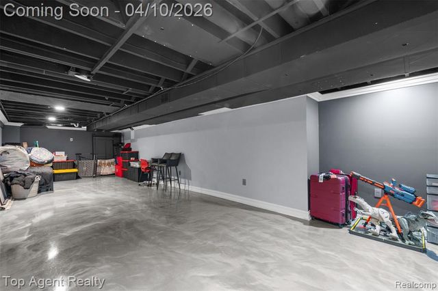 16115 Bayham Court, Clinton Township, MI 48038