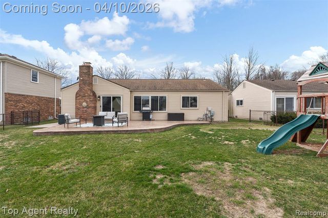 16115 Bayham Court, Clinton Township, MI 48038