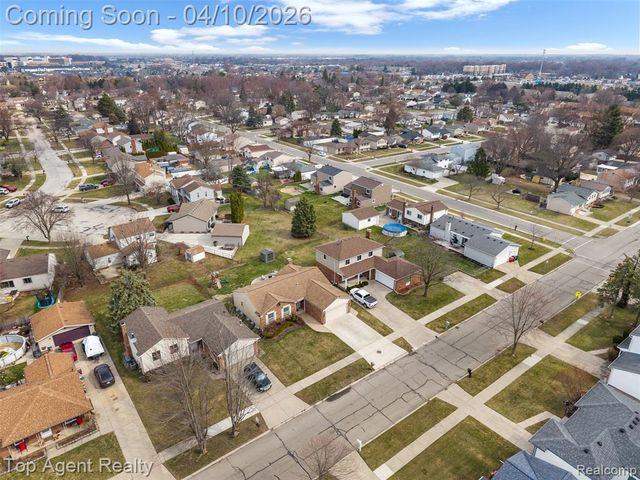 16115 Bayham Court, Clinton Township, MI 48038