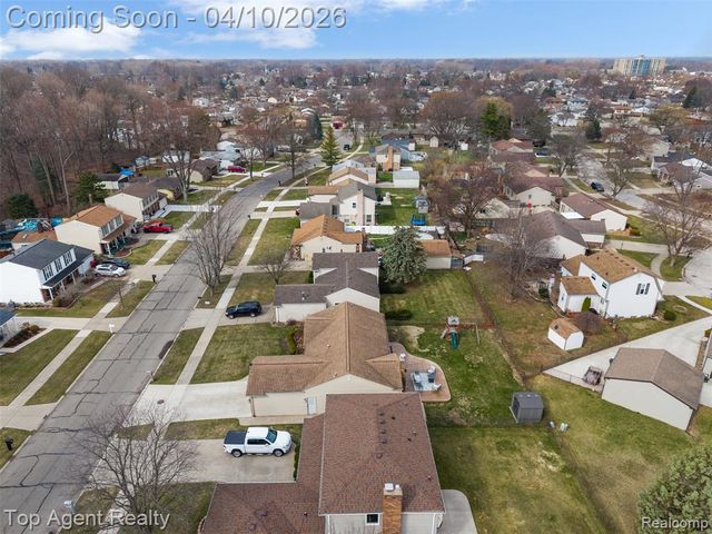 16115 Bayham Court, Clinton Township, MI 48038