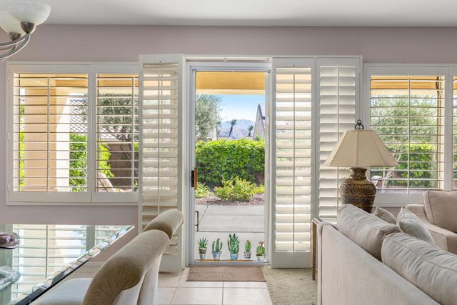 36492 Crown Street, Palm Desert, CA 92211