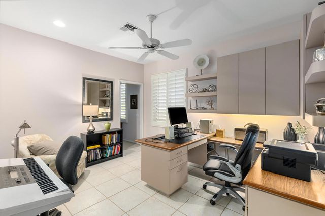 36492 Crown Street, Palm Desert, CA 92211