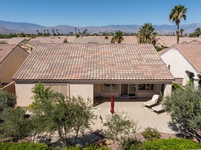 36492 Crown Street, Palm Desert, CA 92211