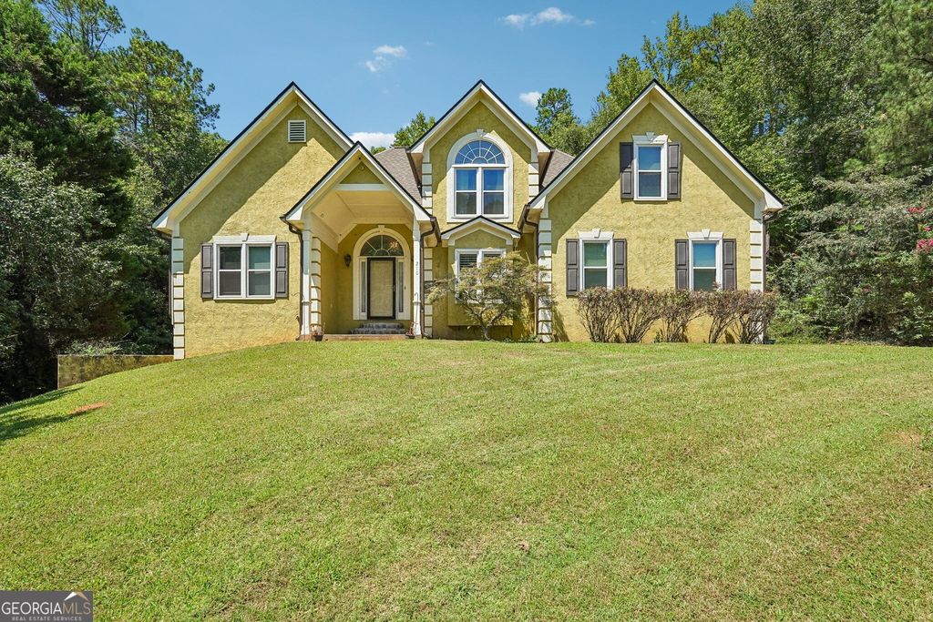 210 Pepperdine Way, Fayetteville, GA 30214