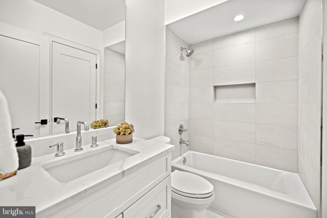 3514 DECATUR AVE, Kensington, MD 20895