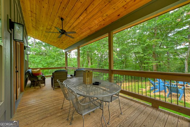 232 Ridge Oaks Way, Ellijay, GA 30540