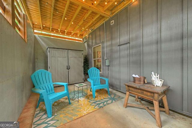 232 Ridge Oaks Way, Ellijay, GA 30540