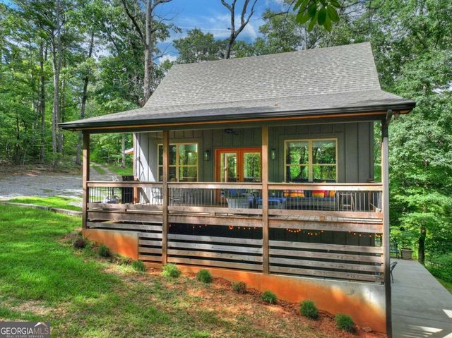232 Ridge Oaks Way, Ellijay, GA 30540