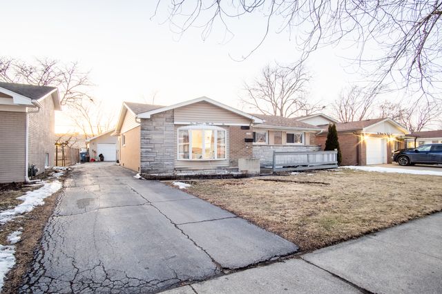 15222 Hamlin Avenue, Midlothian, IL 60445